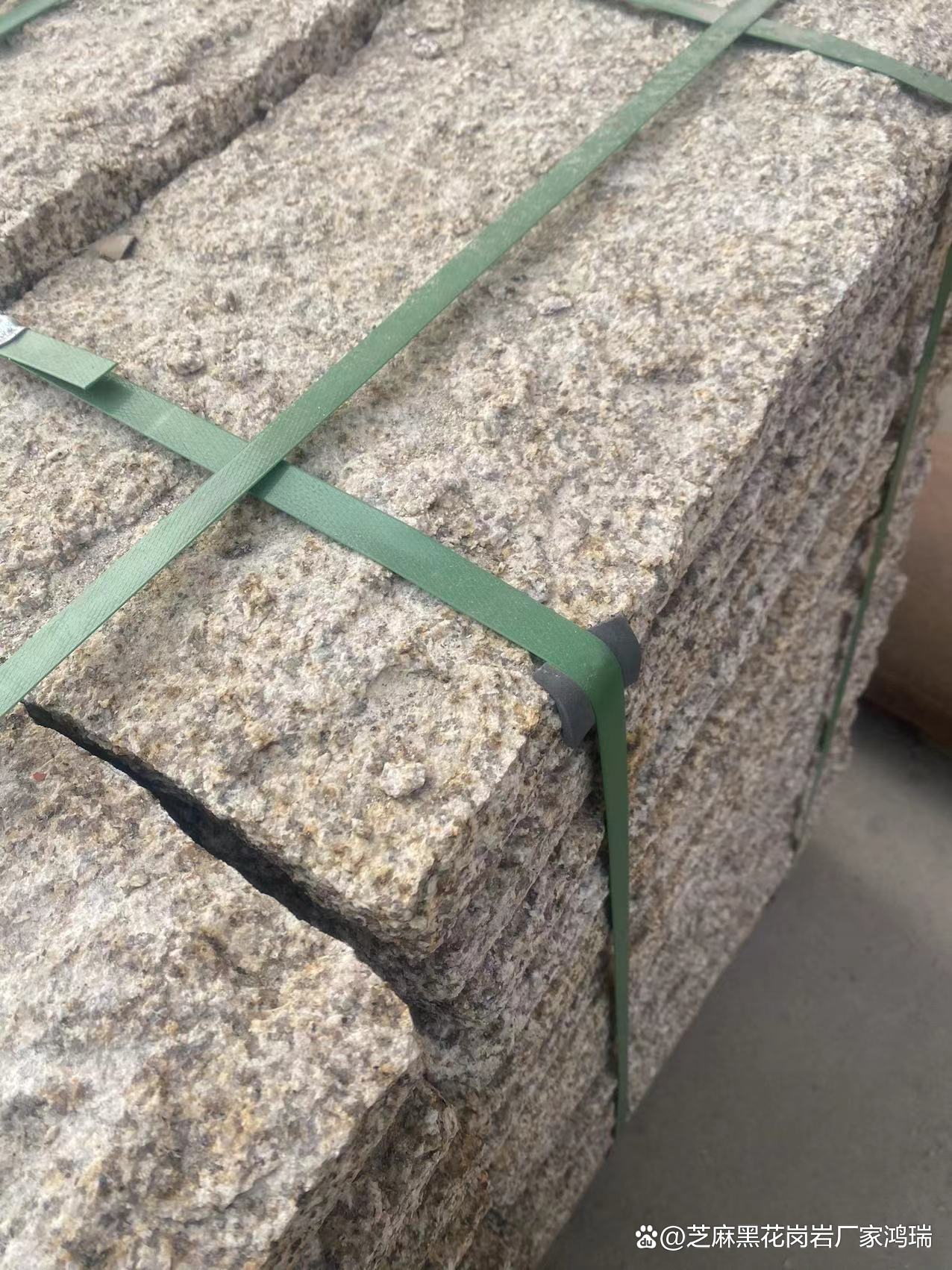 黄锈石自然面与机刨板材 花岗岩加工艺术的展现